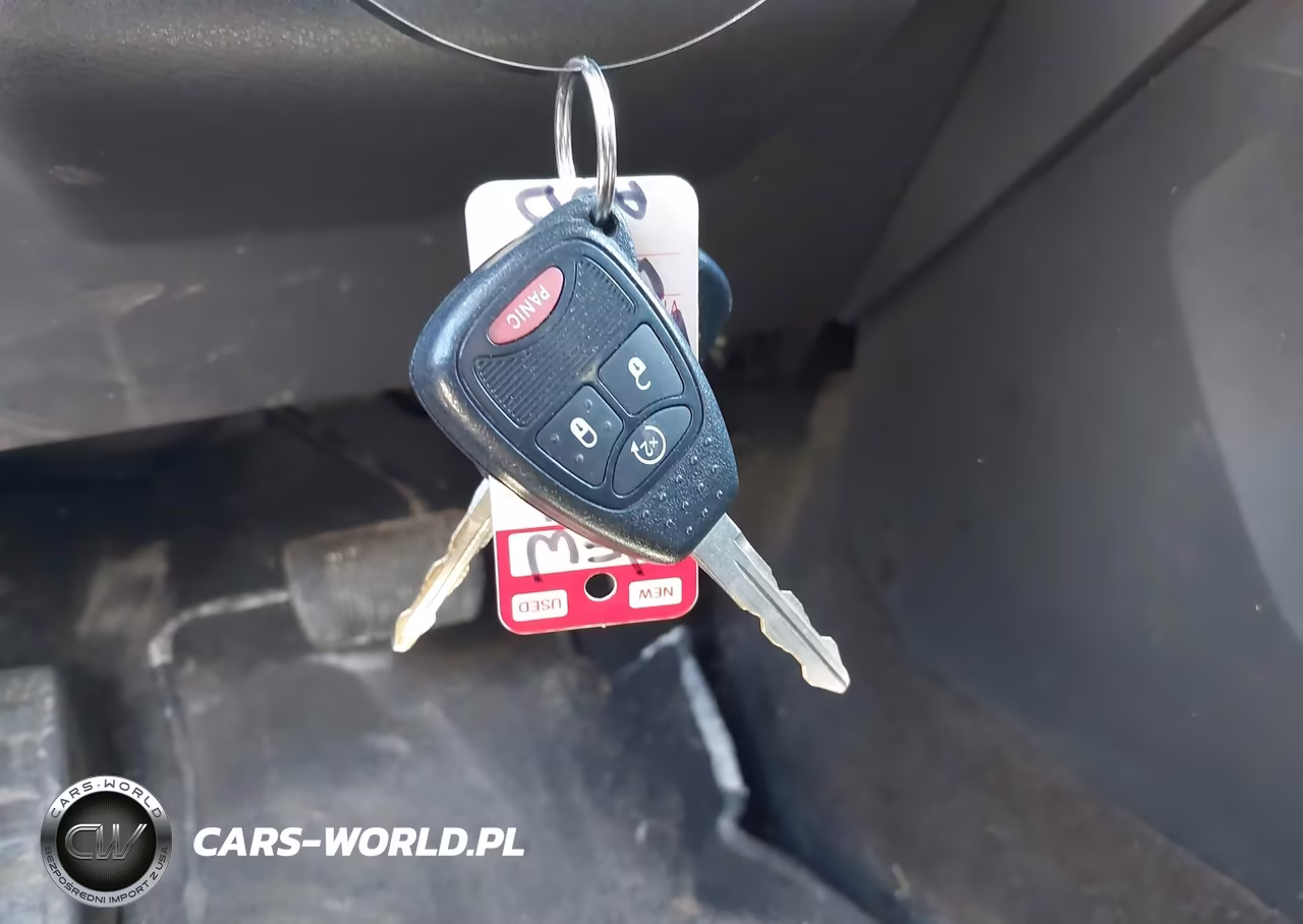2014 Jeep Compass Latitude VIN:1C4NJDEBXED521750 - 11