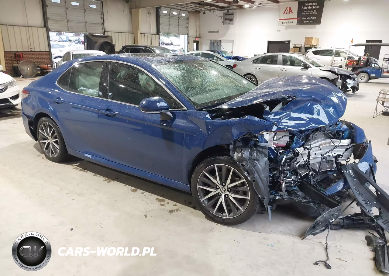 2023 Toyota Camry Xle Hybrid – zdjęcie 1 z 16