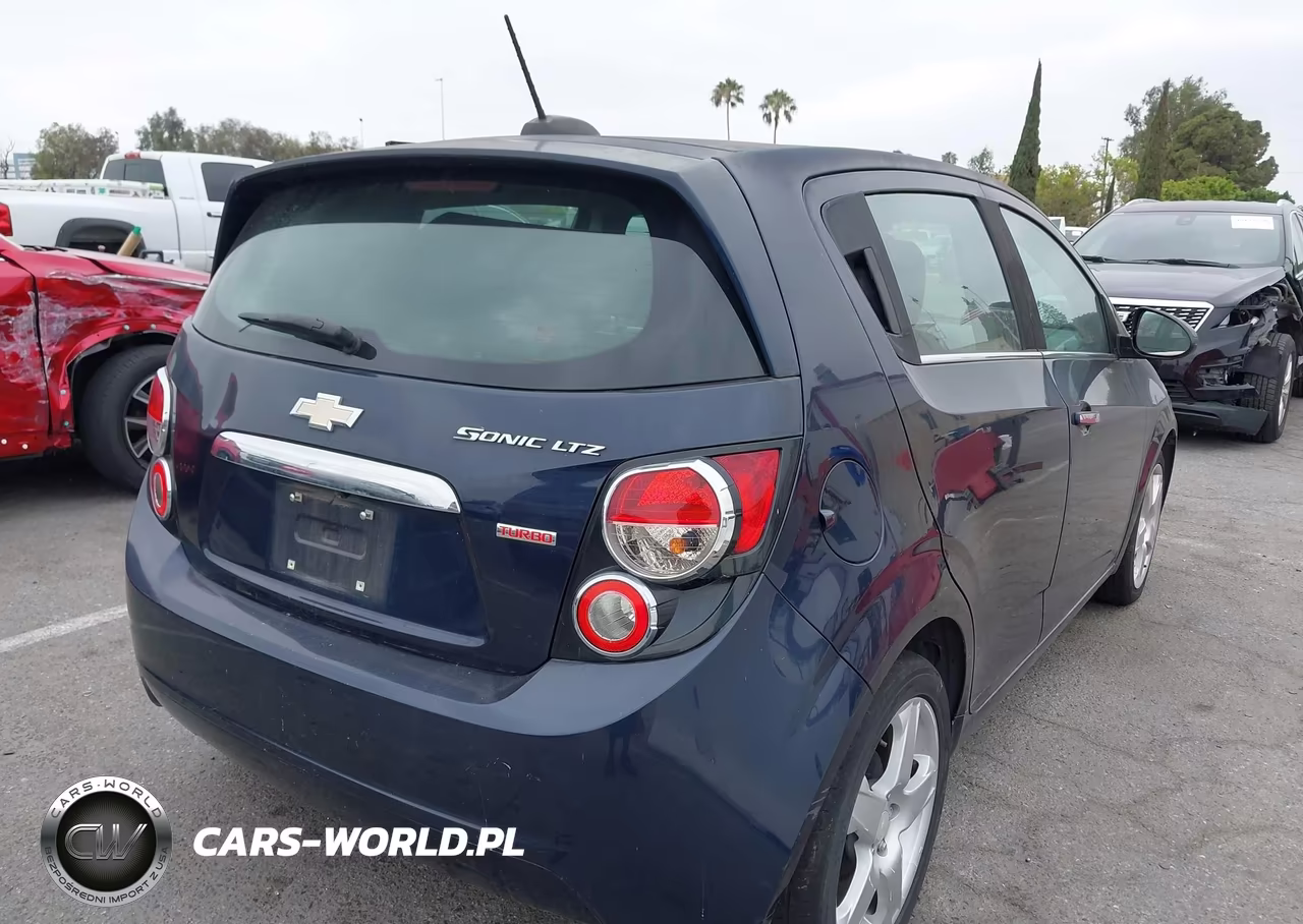 2016 Chevrolet Sonic Ltz Auto VIN:1G1JE6SB7G4158922 - 4