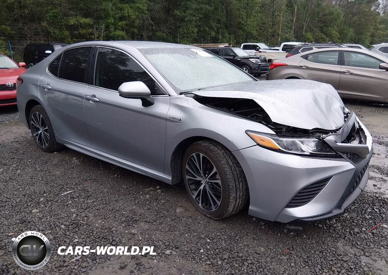 2020 Toyota Camry Se Hybrid