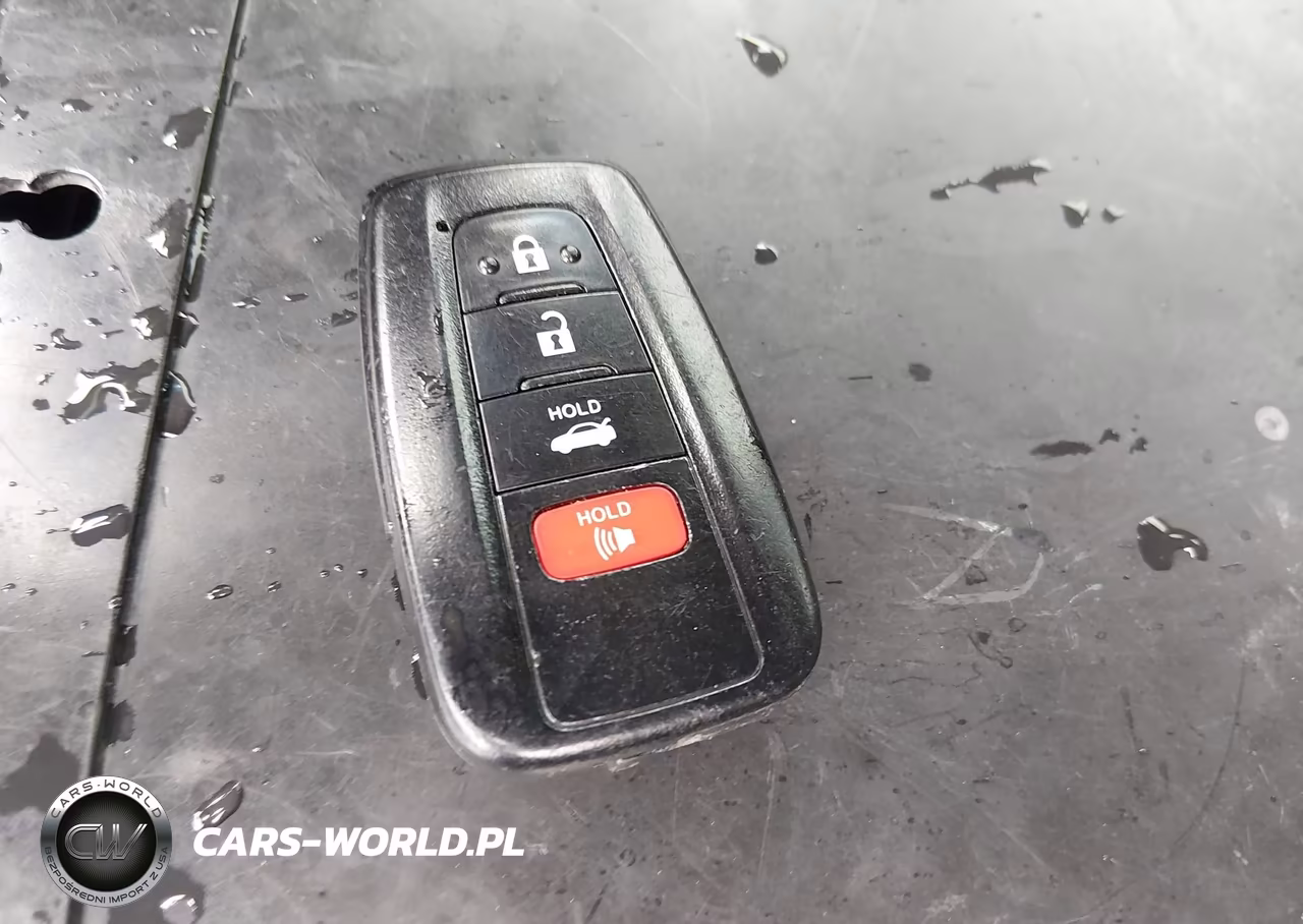 2020 Toyota Camry Se Hybrid VIN:4T1G31AK0LU519375 - 11