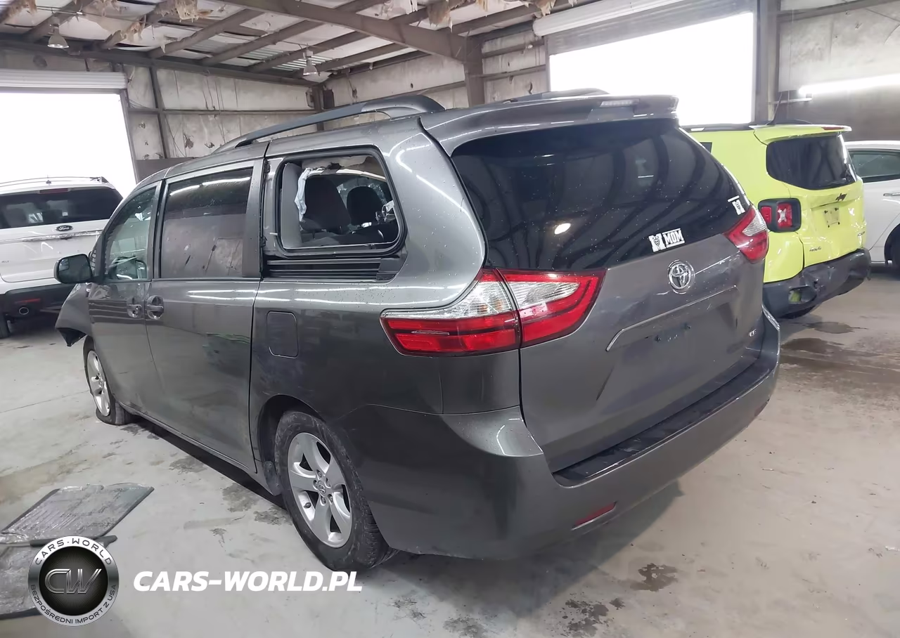 2017 Toyota Sienna Le 8 Passenger VIN:5TDKZ3DC2HS802384 - 14