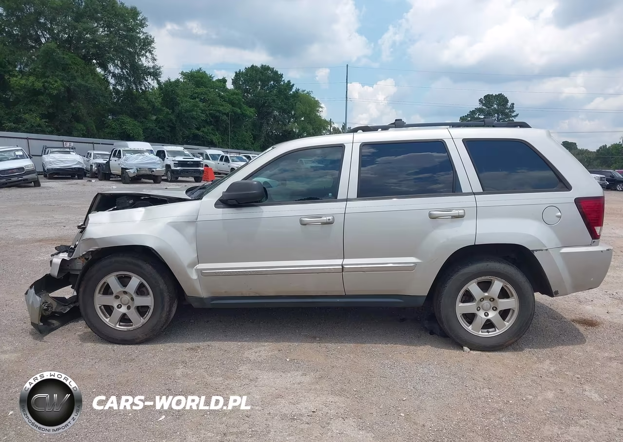 2010 Jeep Grand Cherokee Laredo VIN:1J4PS4GK1AC121699 - 14