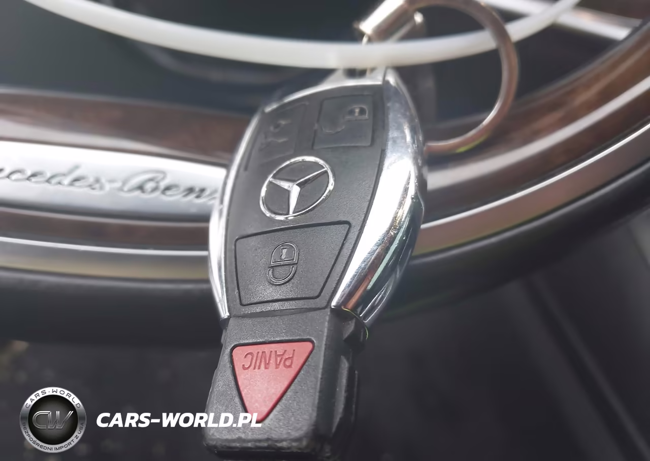 2016 Mercedes-Benz S 550 4Matic VIN:WDDUG8FB2GA210873 - 11