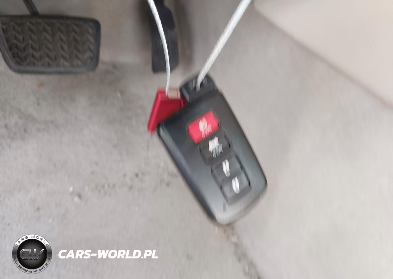 2014 Toyota Camry Hybrid Le VIN:4T1BD1FK4EU103848 - 11