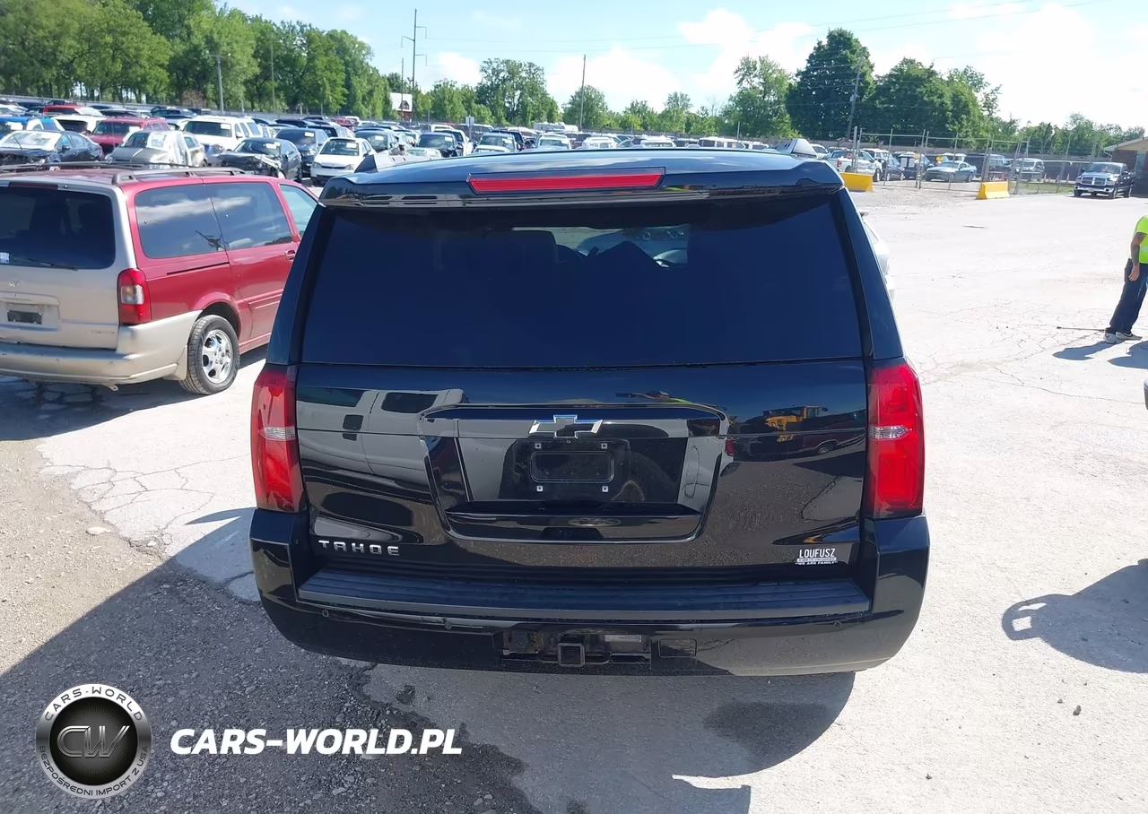 2015 Chevrolet Tahoe Lt VIN:1GNSKBKC5FR226150 - 17