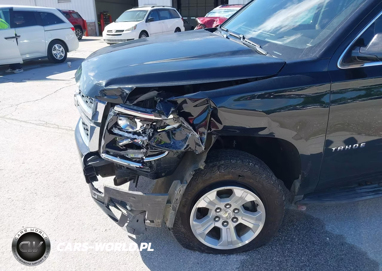 2015 Chevrolet Tahoe Lt VIN:1GNSKBKC5FR226150 - 6