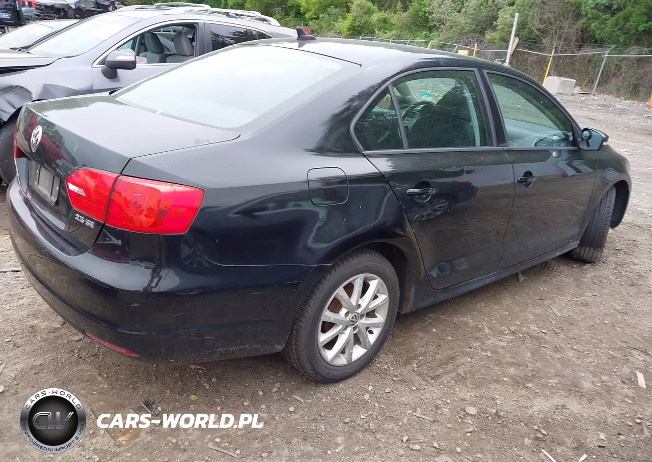 2011 Volkswagen Jetta 2.5L Se VIN:3VWDZ7AJ4BM352096 - 4