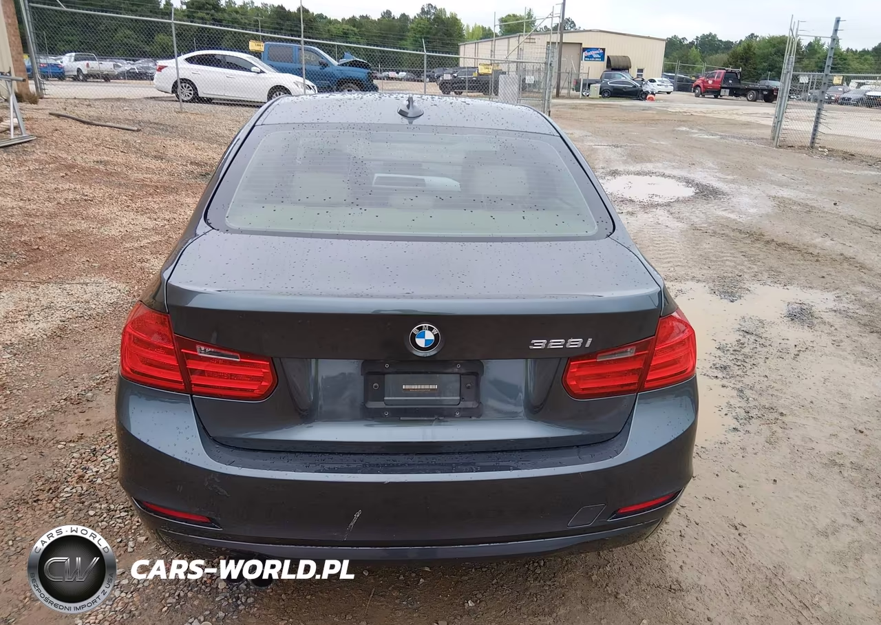2012 BMW 328I VIN:WBA3A5G5XCNP17342 - 17