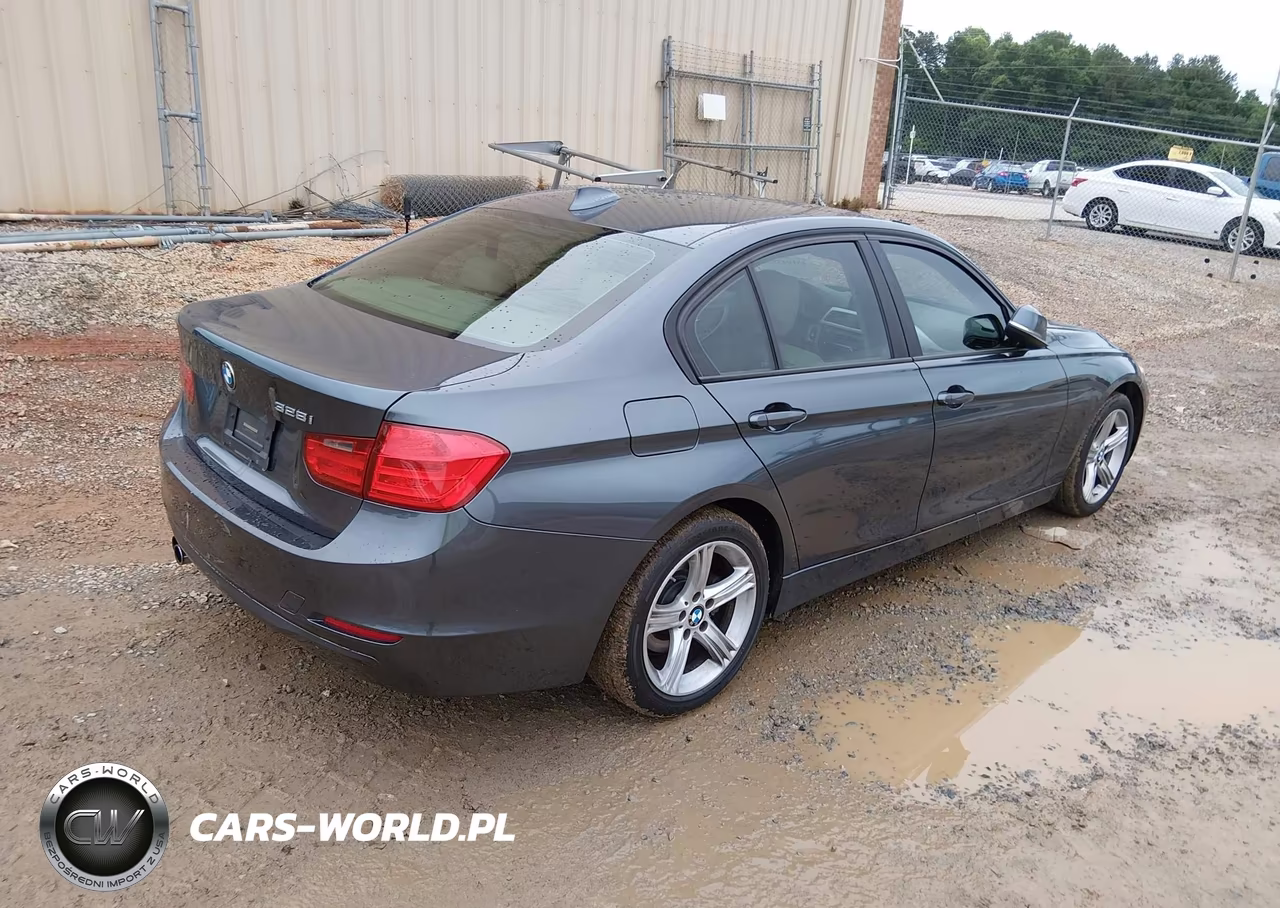2012 BMW 328I VIN:WBA3A5G5XCNP17342 - 4