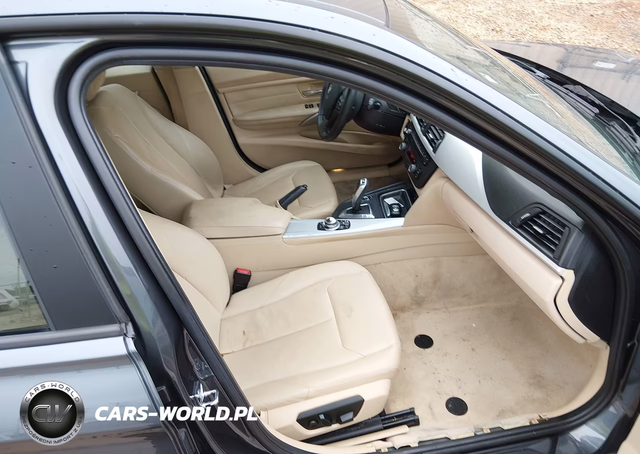 2012 BMW 328I VIN:WBA3A5G5XCNP17342 - 5