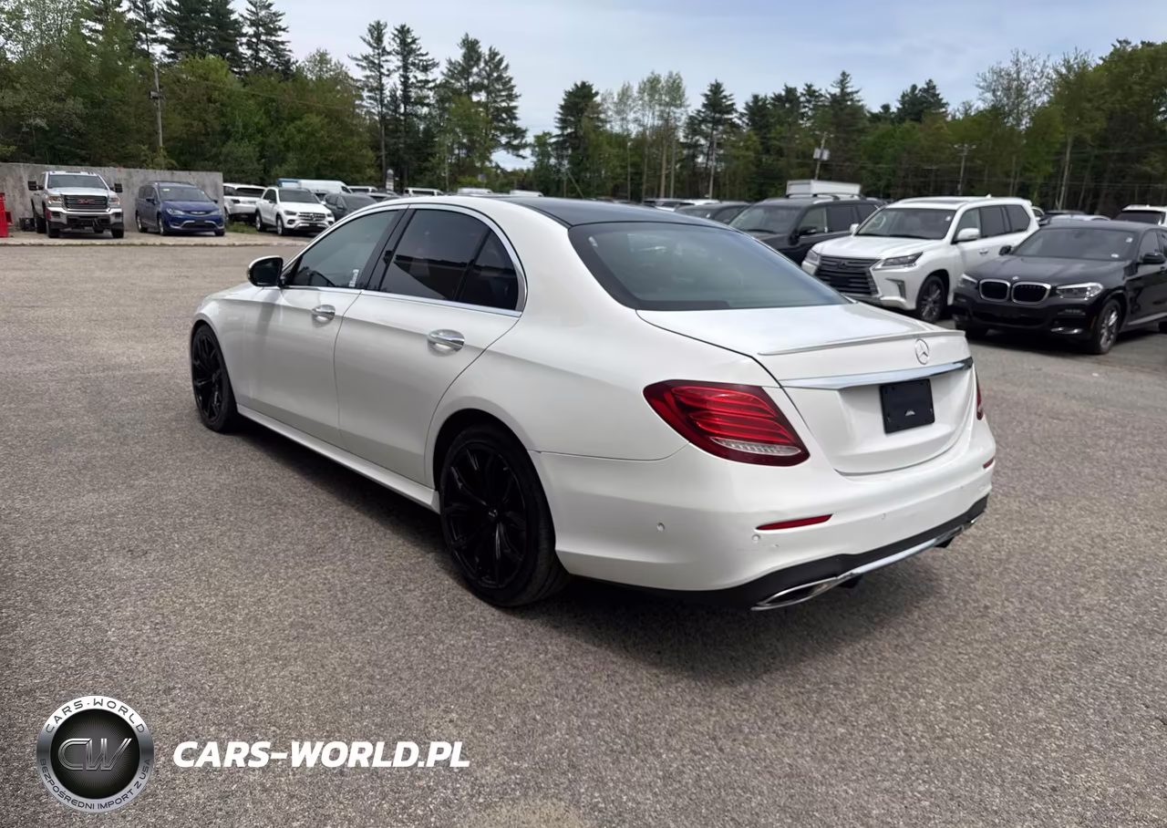 2018 Mercedes-Benz E 300 4Matic VIN:WDDZF4KB5JA342279 - 3