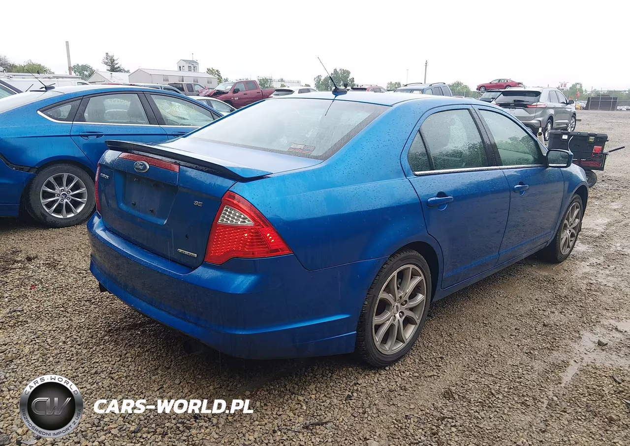 2011 Ford Fusion Se VIN:3FAHP0HG1BR138414 - 4