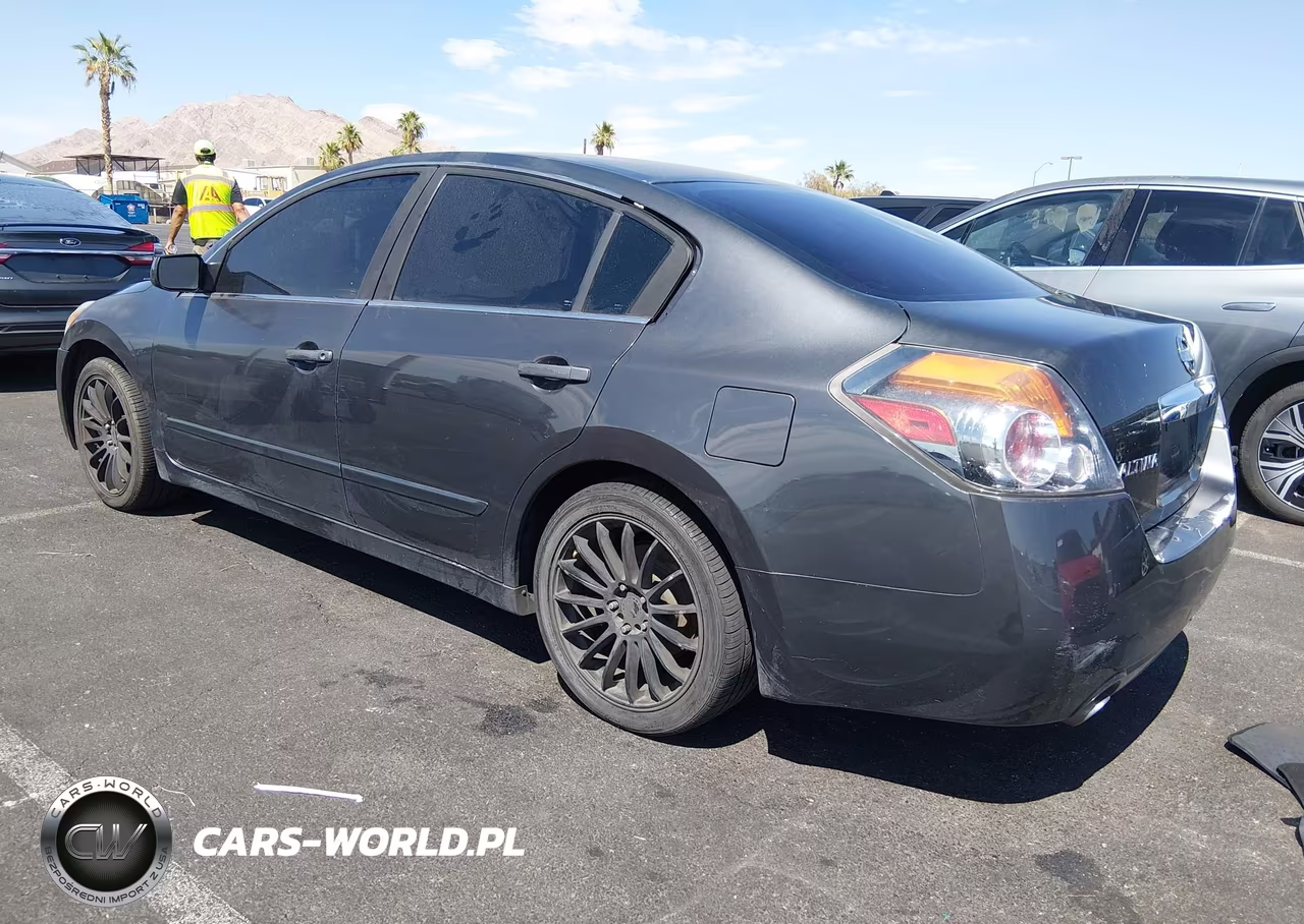 2010 Nissan Altima 2.5 VIN:1N4AL2AP5AN460168 - 3