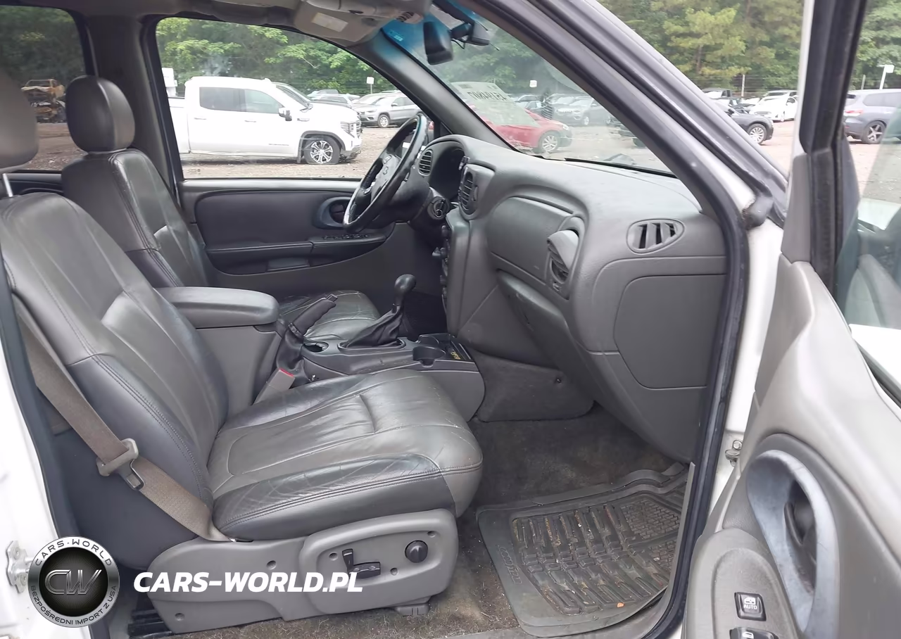 2004 Chevrolet Trailblazer Lt VIN:1GNDT13S742368401 - 5