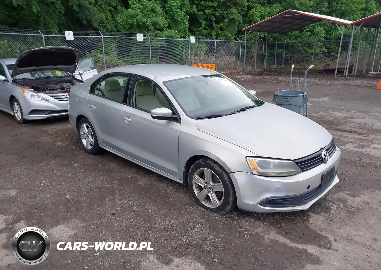 2012 Volkswagen Jetta 2.5L Se – zdjęcie 1 z 11