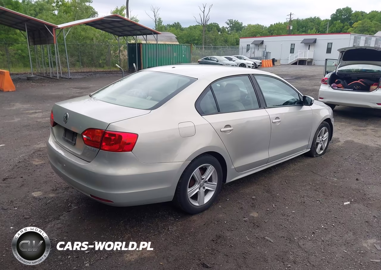 2012 Volkswagen Jetta 2.5L Se VIN:3VWDP7AJ7CM309525 - 4