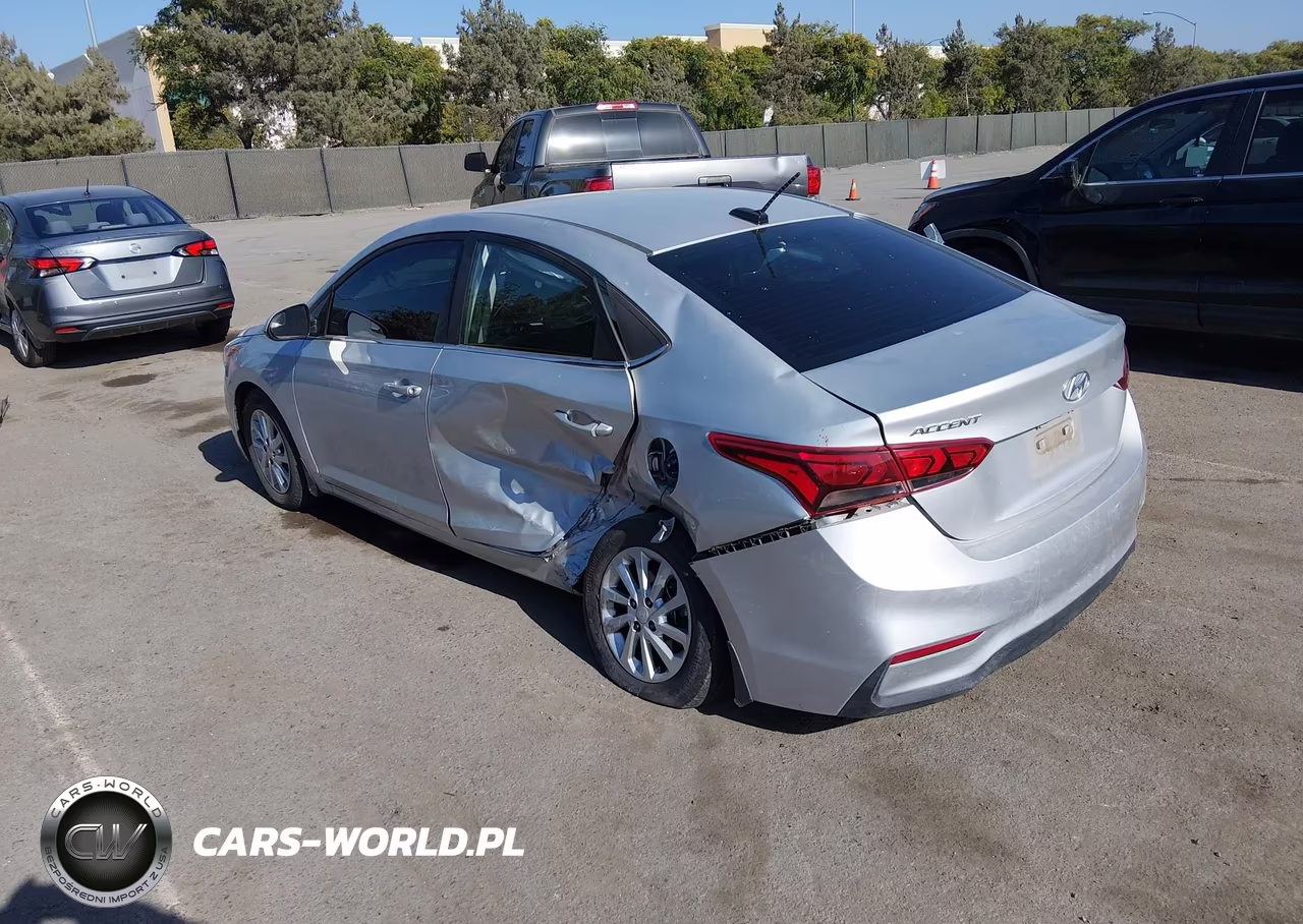 2021 Hyundai Accent Sel VIN:3KPC24A66ME136812 - 3