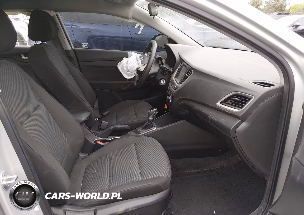 2021 Hyundai Accent Sel VIN:3KPC24A66ME136812 - 5