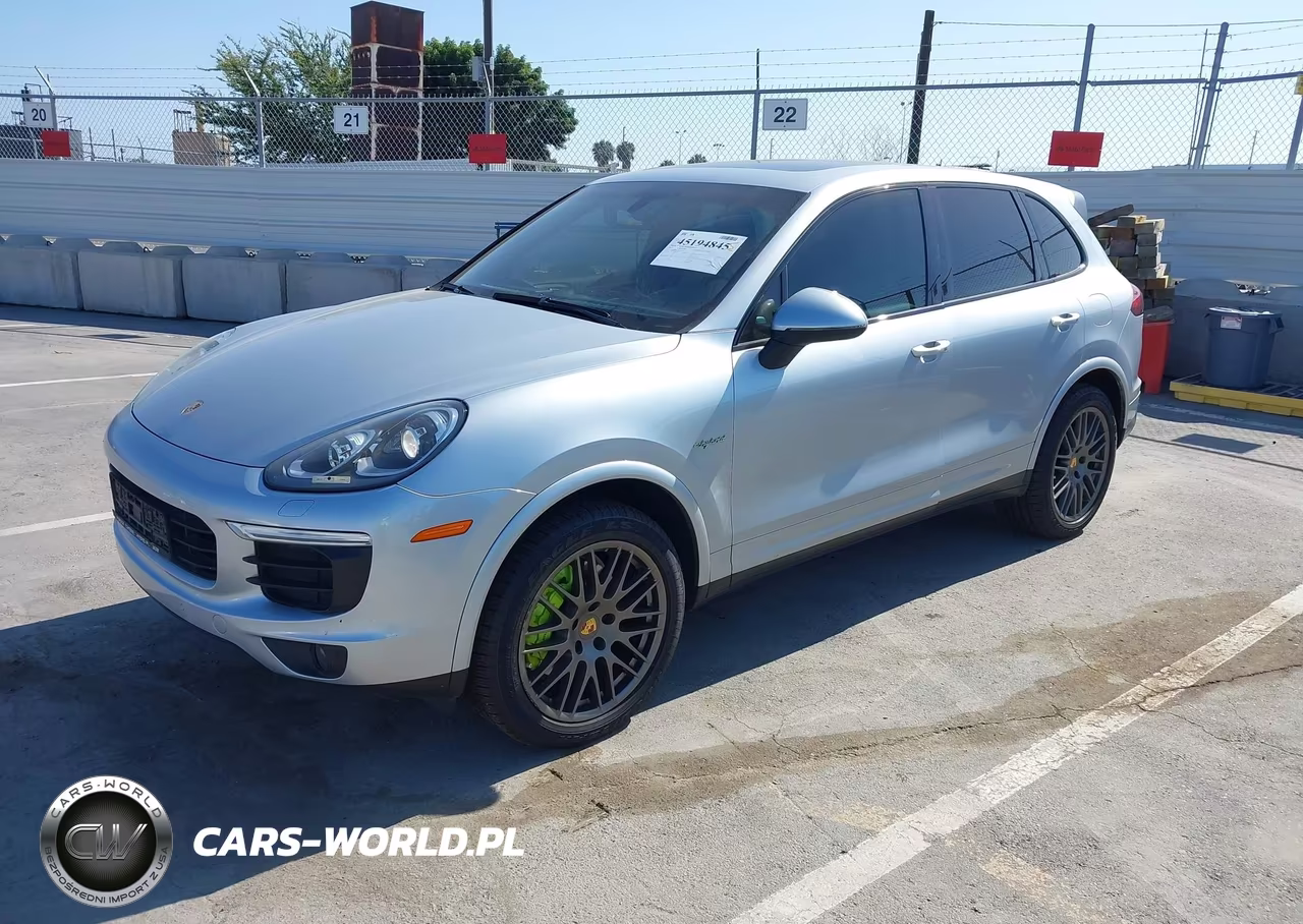 2017 Porsche Cayenne E-Hybrid S Platinum Edition VIN:WP1AE2A29HLA74575 - 2