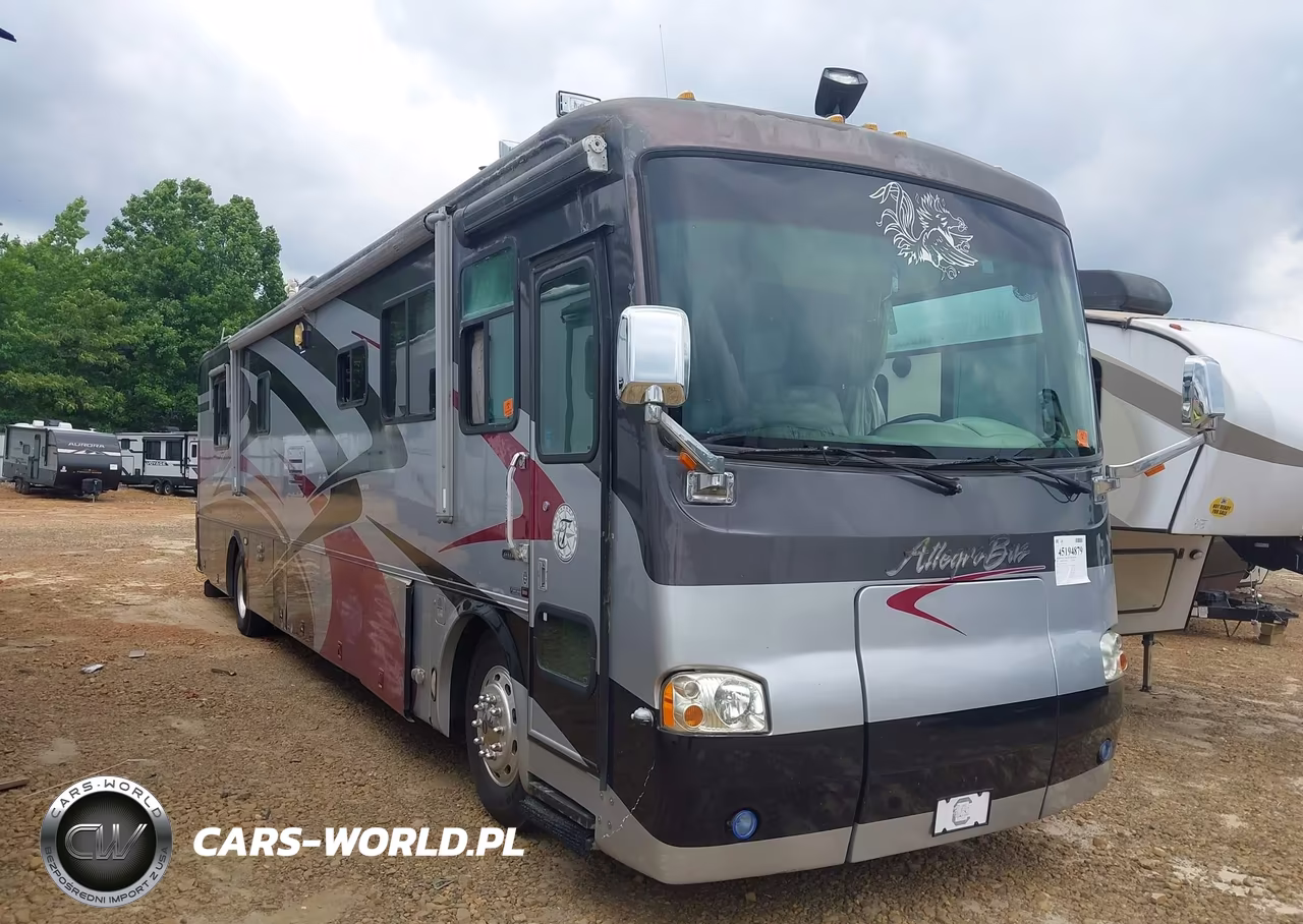 2004 Freightliner Chassis X Line Motor Home – zdjęcie 1 z 20