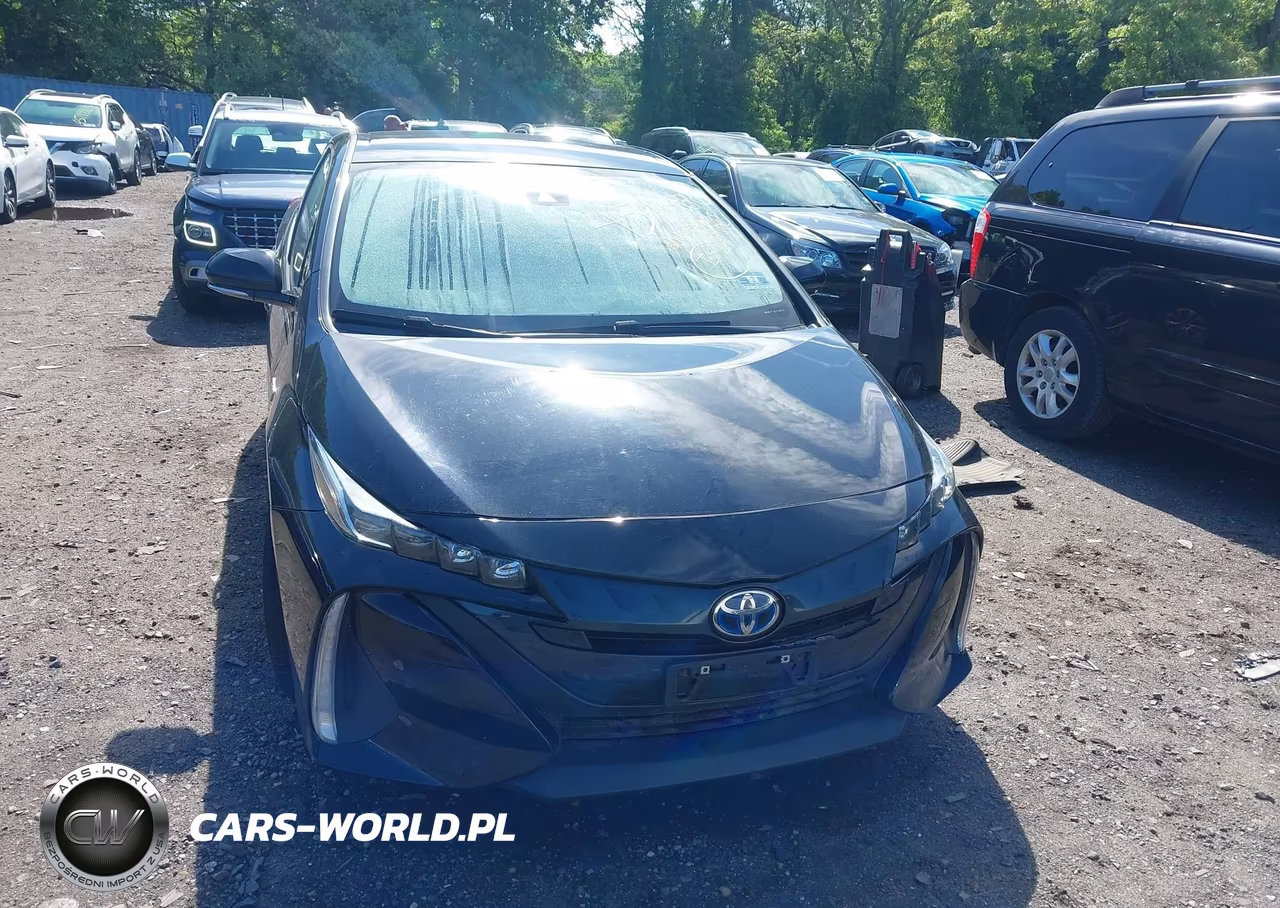 2020 Toyota Prius Prime Xle VIN:JTDKARFP4L3154826 - 12