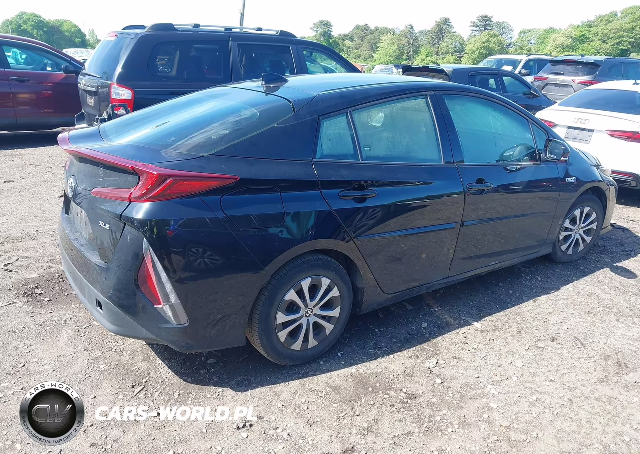 2020 Toyota Prius Prime Xle VIN:JTDKARFP4L3154826 - 4