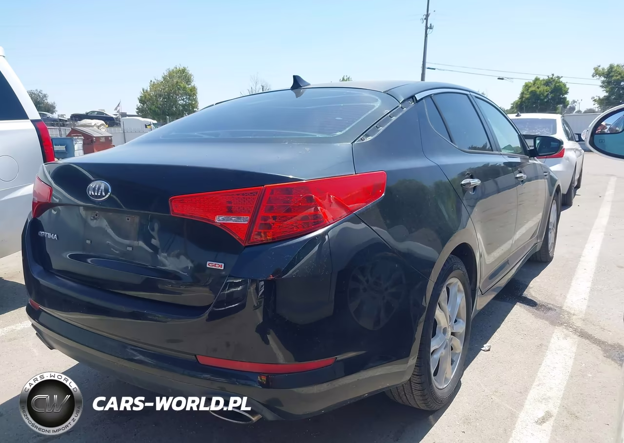 2013 Kia Optima Lx VIN:5XXGM4A76DG090815 - 4