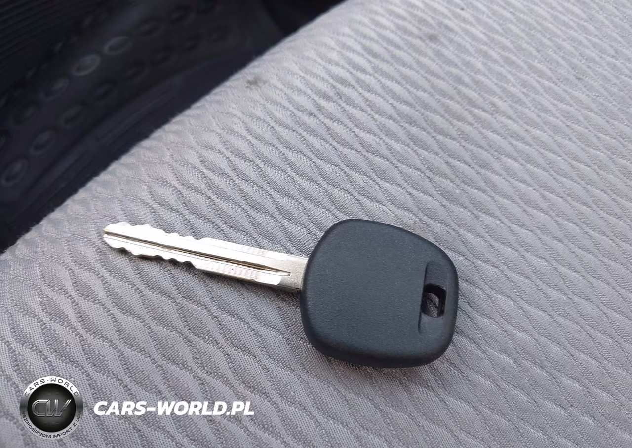 2019 Toyota Corolla Le VIN:5YFBURHE4KP865242 - 11