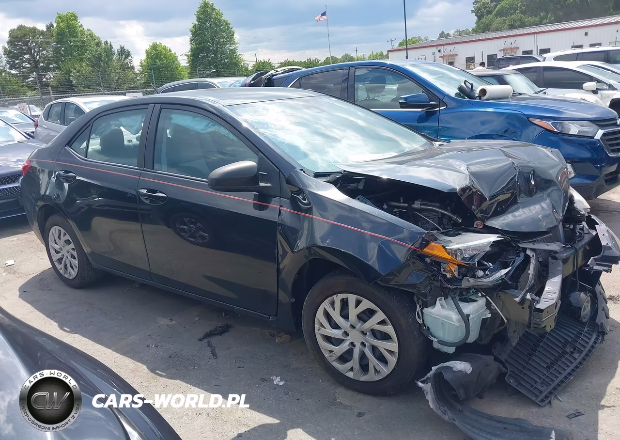 2019 Toyota Corolla Le VIN:5YFBURHE4KP865242 - 13