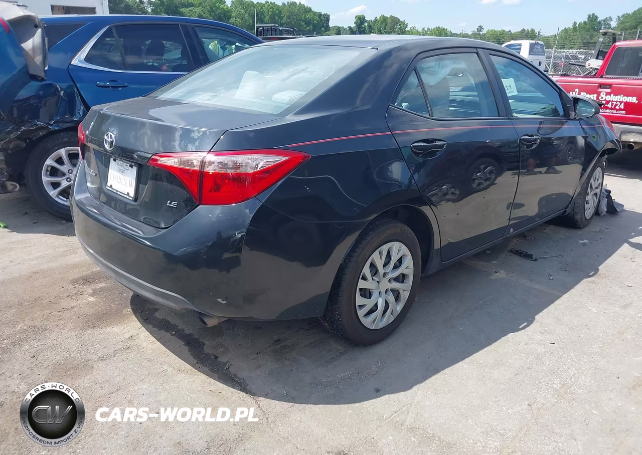 2019 Toyota Corolla Le VIN:5YFBURHE4KP865242 - 4