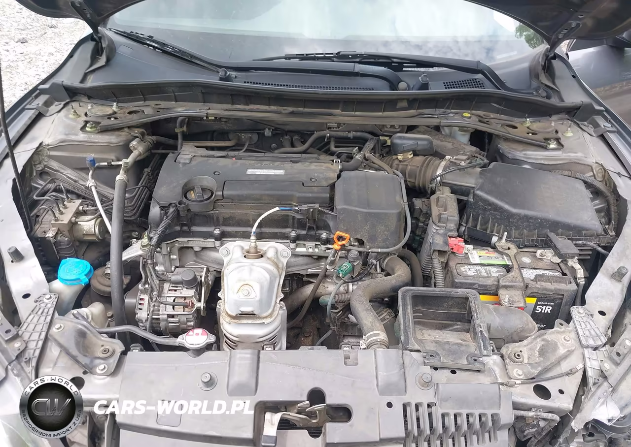 2017 Honda Accord Sport VIN:1HGCR2F57HA180229 - 10