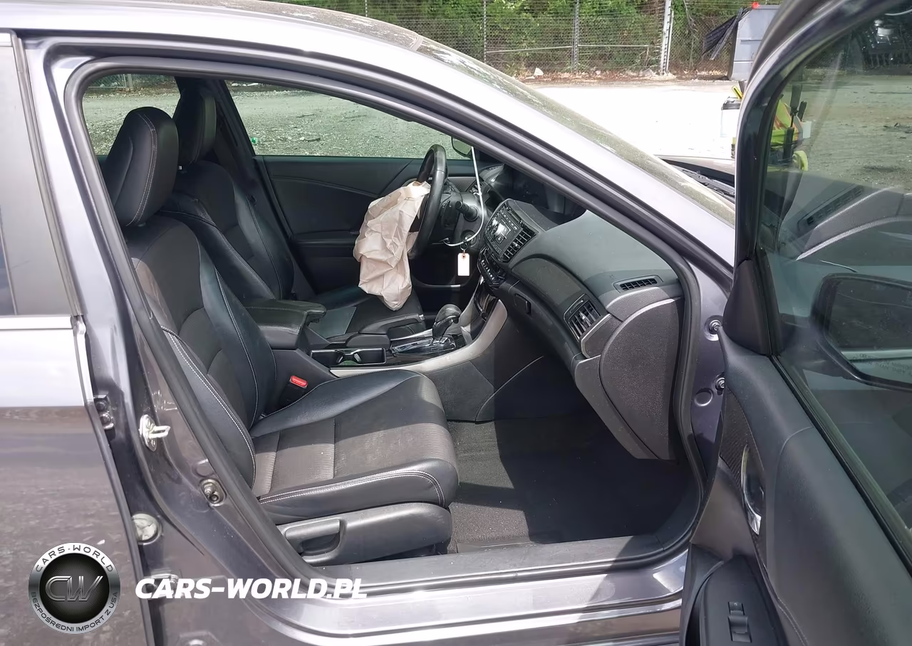 2017 Honda Accord Sport VIN:1HGCR2F57HA180229 - 5