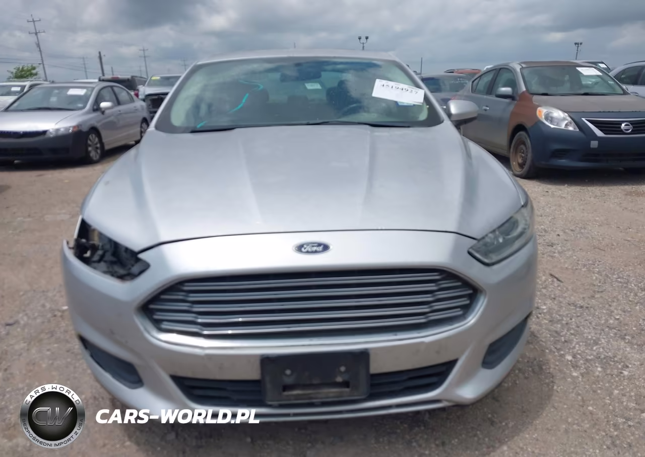 2015 Ford Fusion S VIN:3FA6P0G77FR163946 - 13