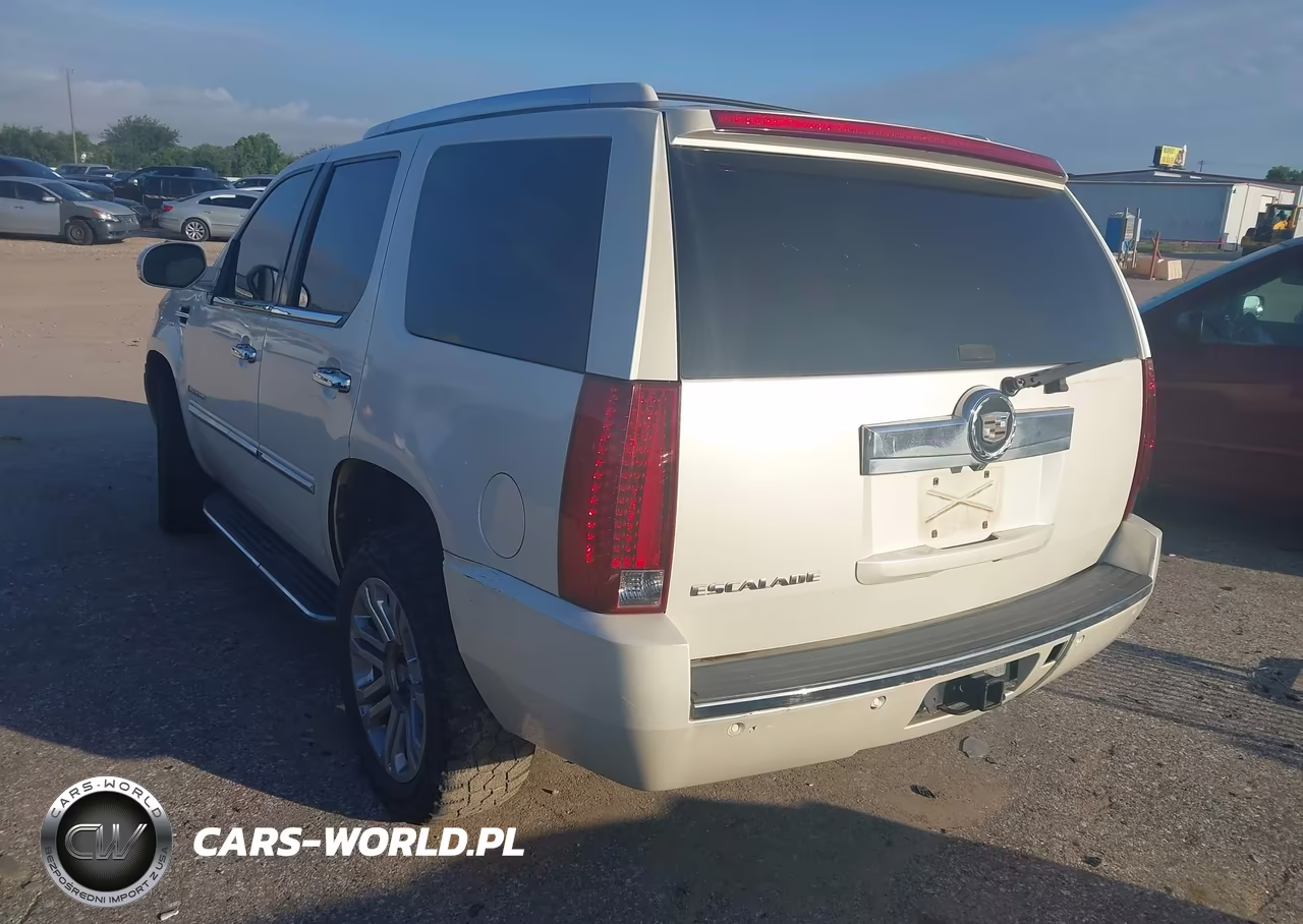 2007 Cadillac Escalade Standard VIN:1GYFK63837R247215 - 3