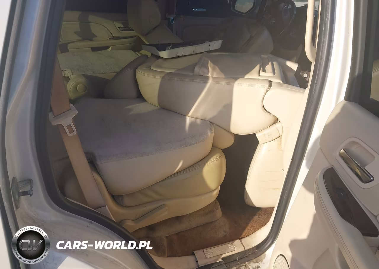 2007 Cadillac Escalade Standard VIN:1GYFK63837R247215 - 8
