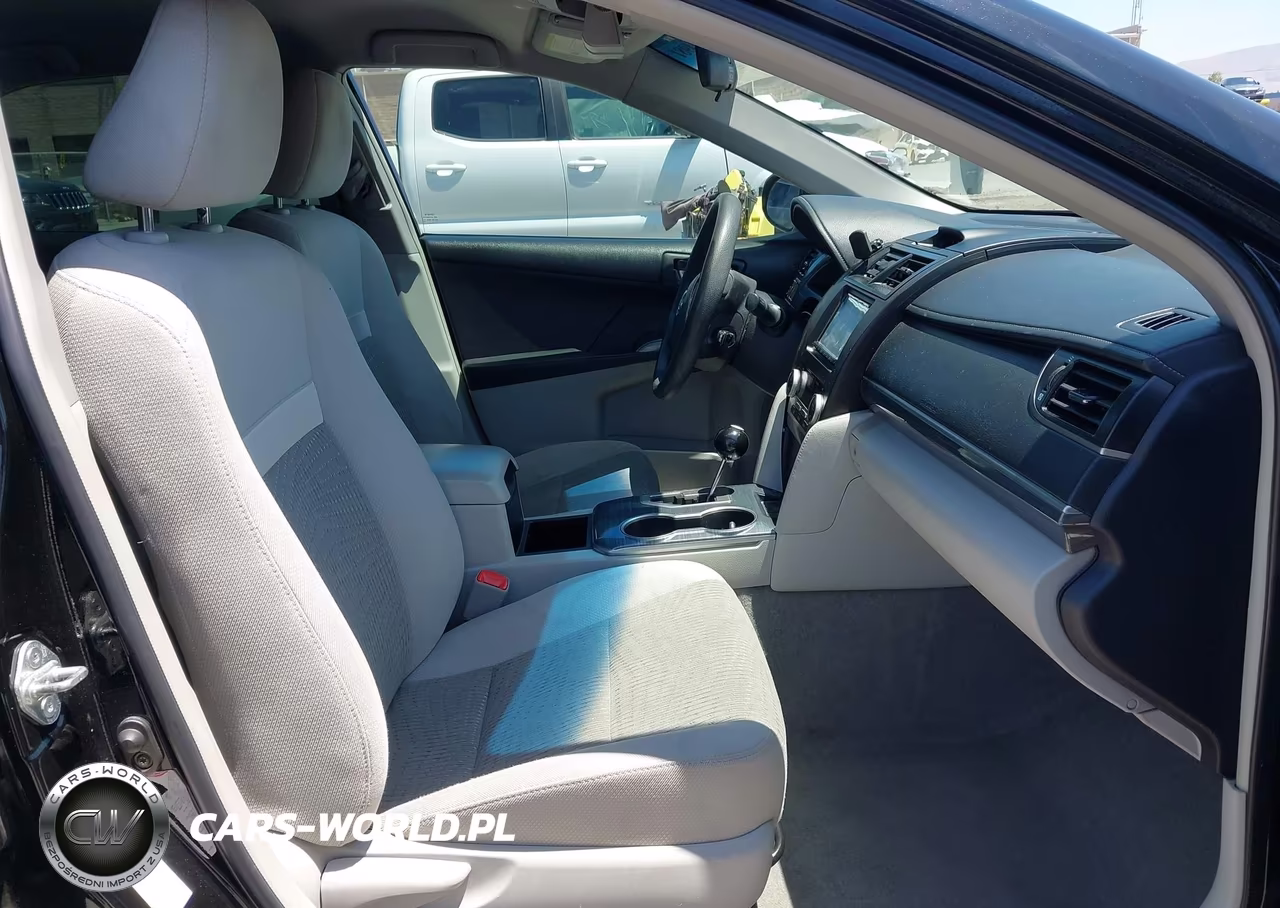 2012 Toyota Camry Hybrid Le VIN:4T1BD1FK3CU032512 - 5