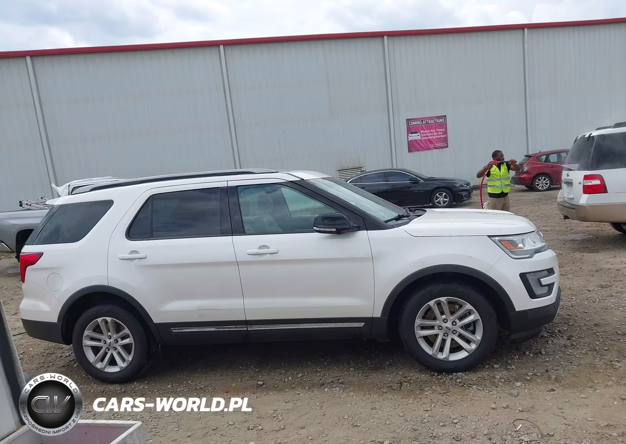 2016 Ford Explorer Xlt VIN:1FM5K7DHXGGC71119 - 13