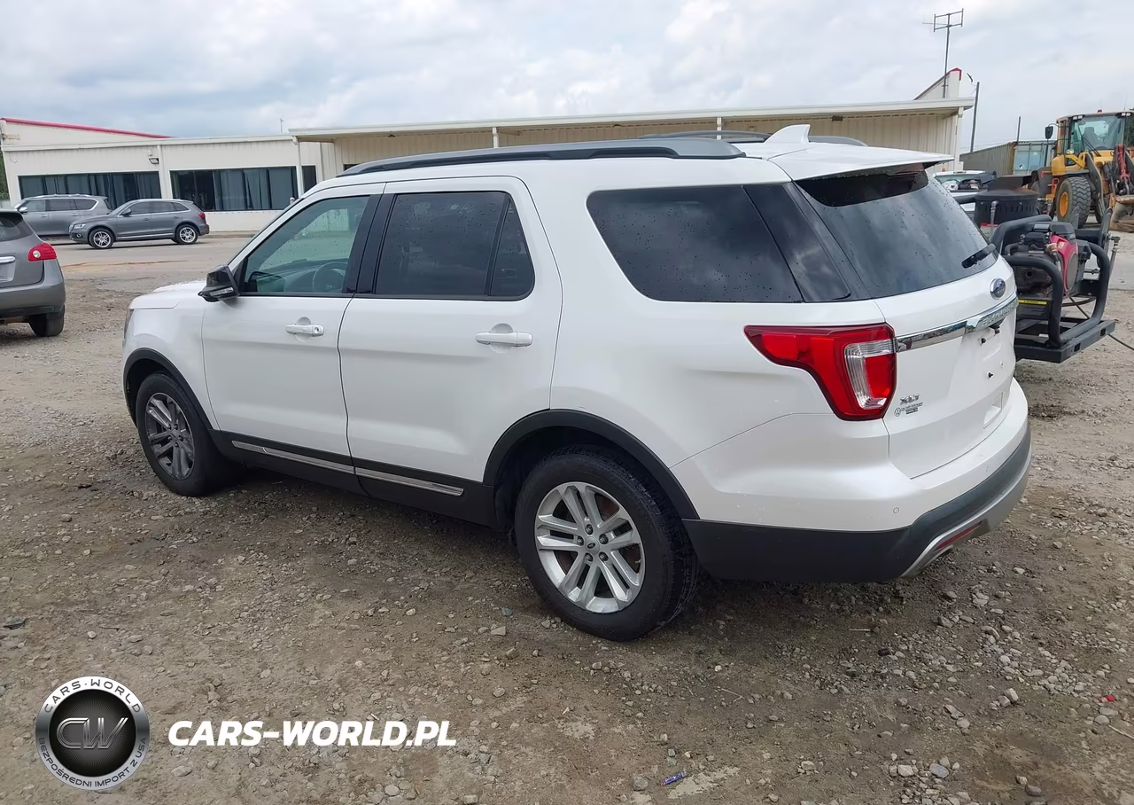 2016 Ford Explorer Xlt VIN:1FM5K7DHXGGC71119 - 3