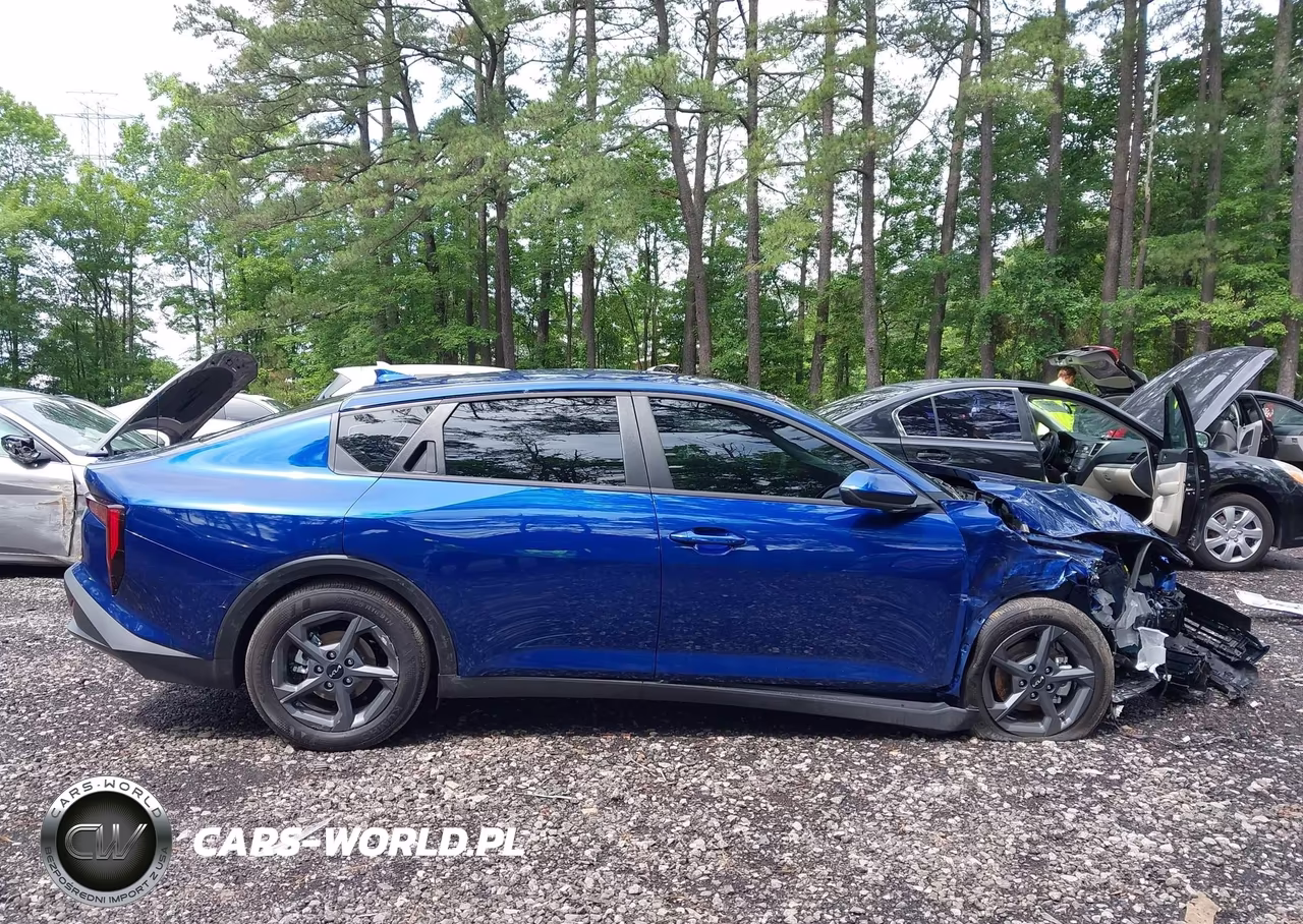 2026 Kia K4 Lxs VIN:3KPFT4DE1TE305081 - 13