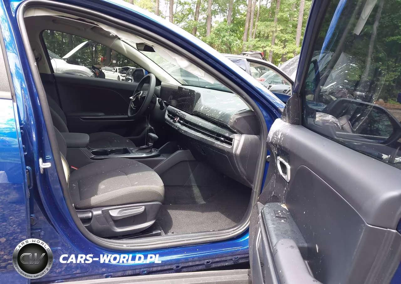 2026 Kia K4 Lxs VIN:3KPFT4DE1TE305081 - 5