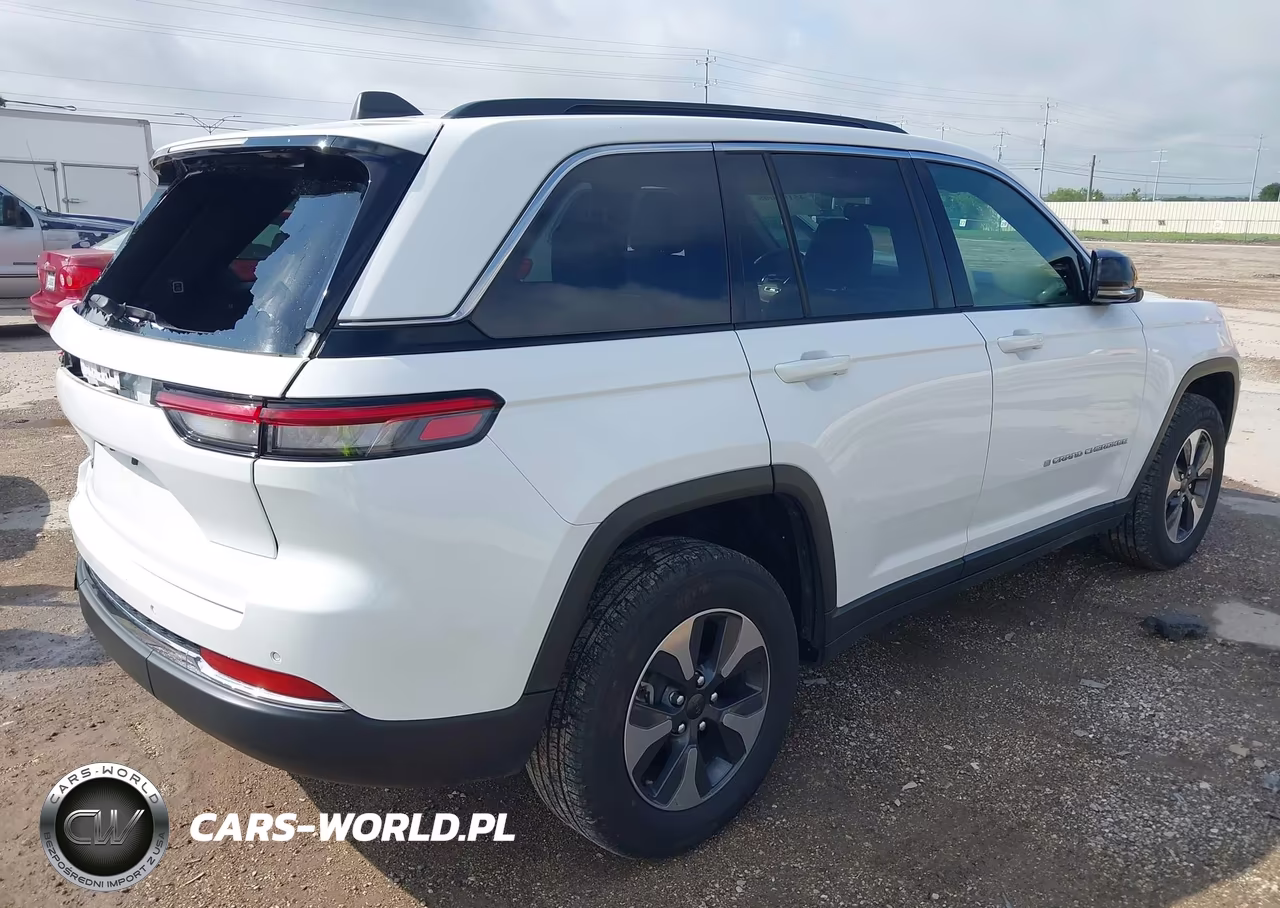 2024 Jeep Grand Cherokee 4Xe VIN:1C4RJYB62RC182400 - 4