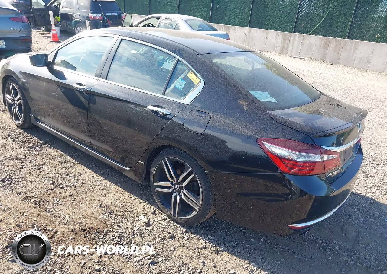 2017 Honda Accord Sport VIN:1HGCR2F58HA142167 - 3