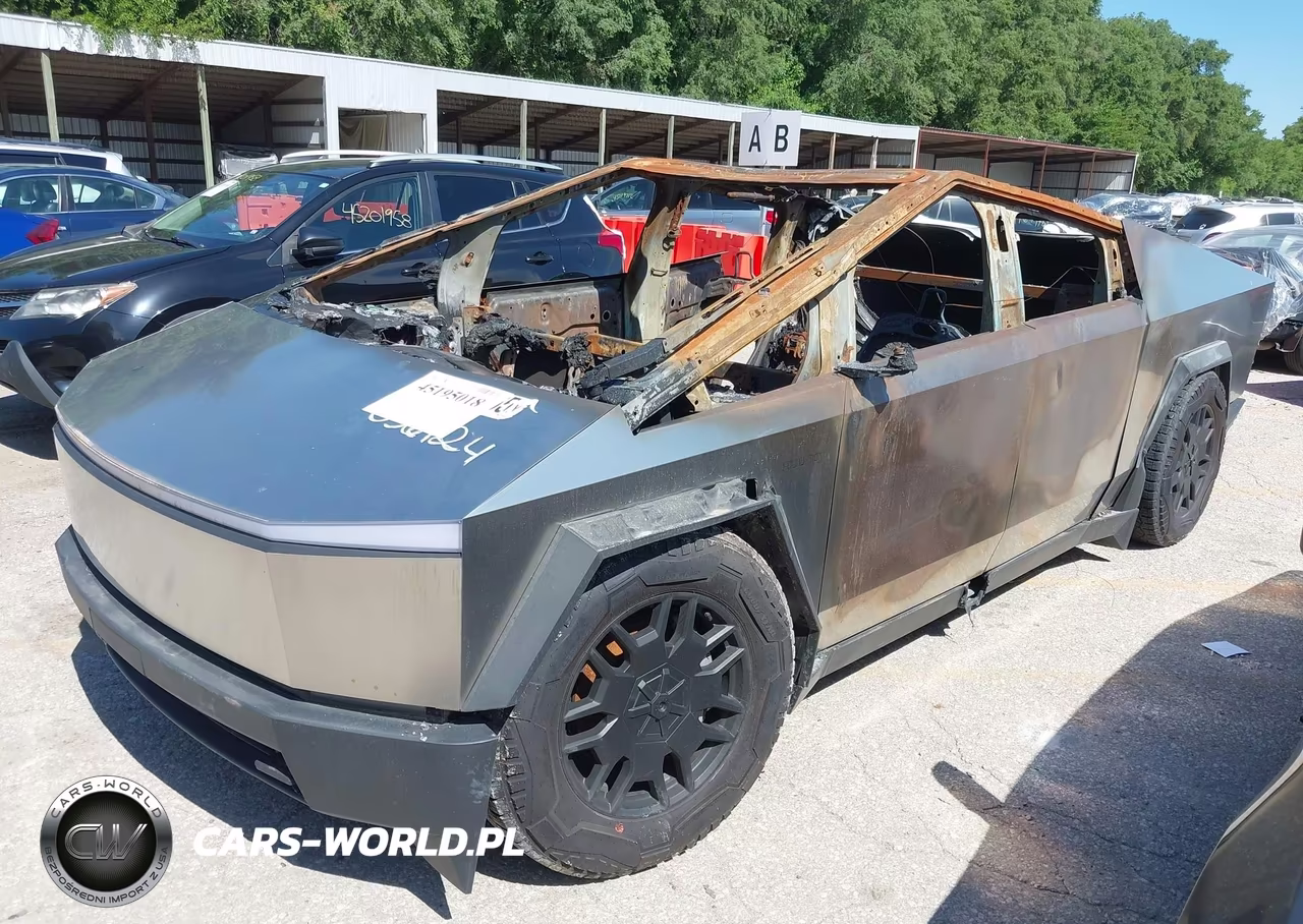 2024 Tesla Cybertruck VIN:7G2CEHEE6RA036124 - 2
