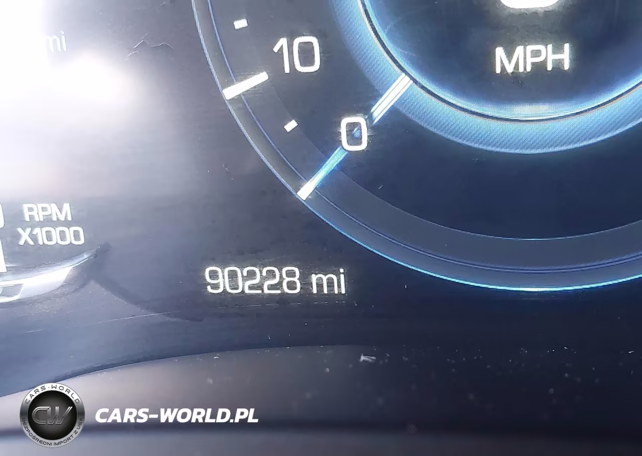 2019 Cadillac Escalade Platinum VIN:1GYS4DKJ0KR221987 - 16