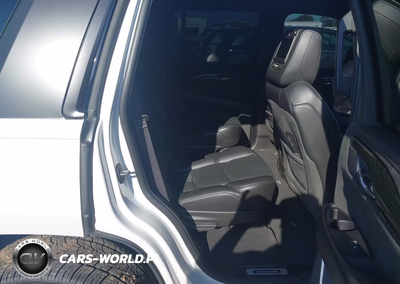 2019 Cadillac Escalade Platinum VIN:1GYS4DKJ0KR221987 - 8