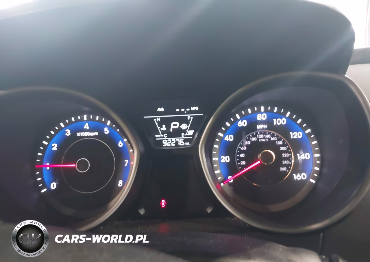 2016 Hyundai Elantra Limited VIN:KMHDH4AE2GU561598 - 7