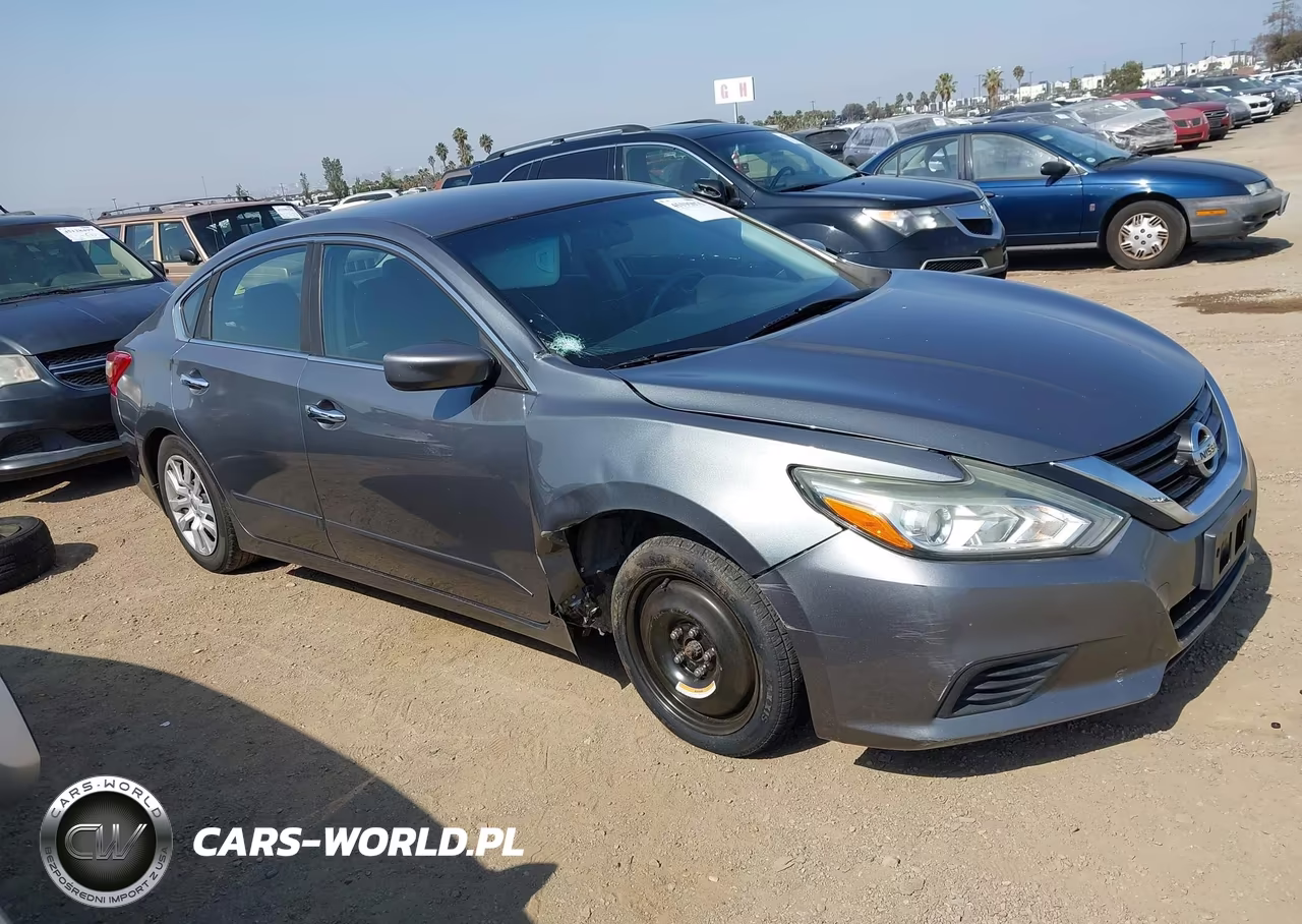 2017 Nissan Altima 2.5 S – zdjęcie 1 z 12
