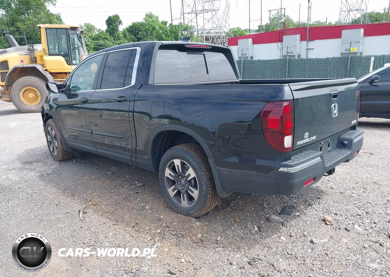 2019 Honda Ridgeline Rtl-T VIN:5FPYK3F69KB001590 - 3