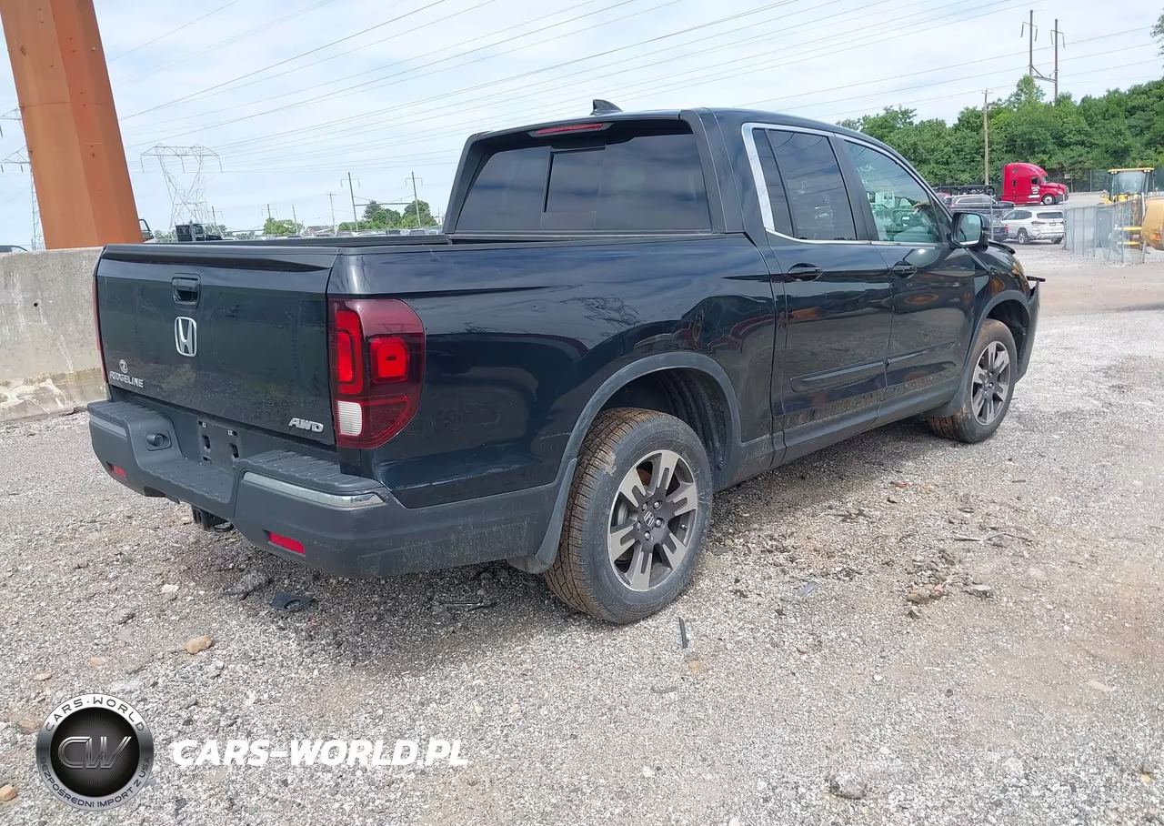 2019 Honda Ridgeline Rtl-T VIN:5FPYK3F69KB001590 - 4